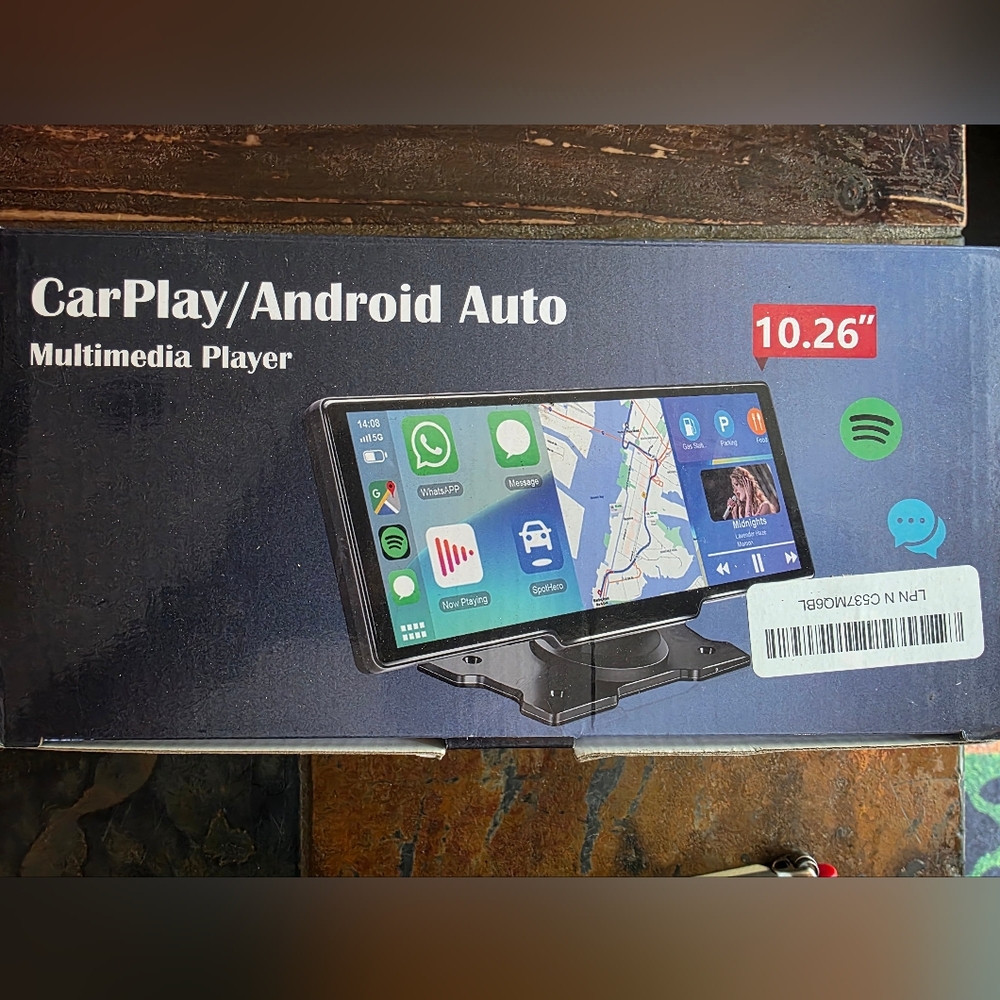 CarPlay/Android Auto Multimedia Player - Black- Never Used